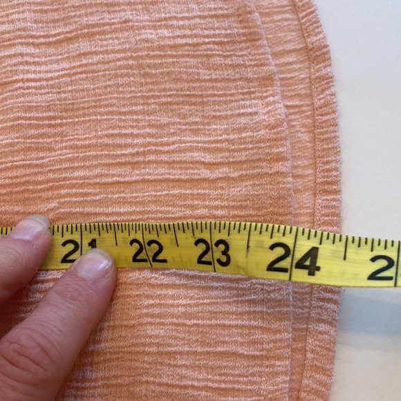 Women’s Peach Lightweight Top - Picture 5 of 5